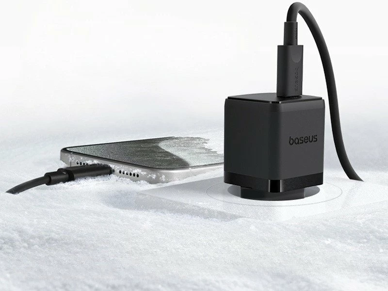 Karikues muri Baseus Palm 30W USB-C EU, i zi, 1 copë