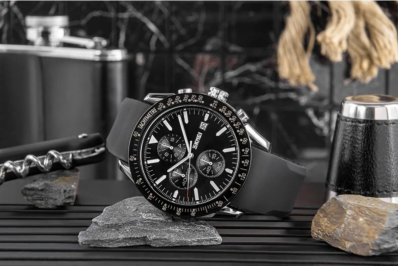 Orë dore për meshkuj Skmei, e zezë