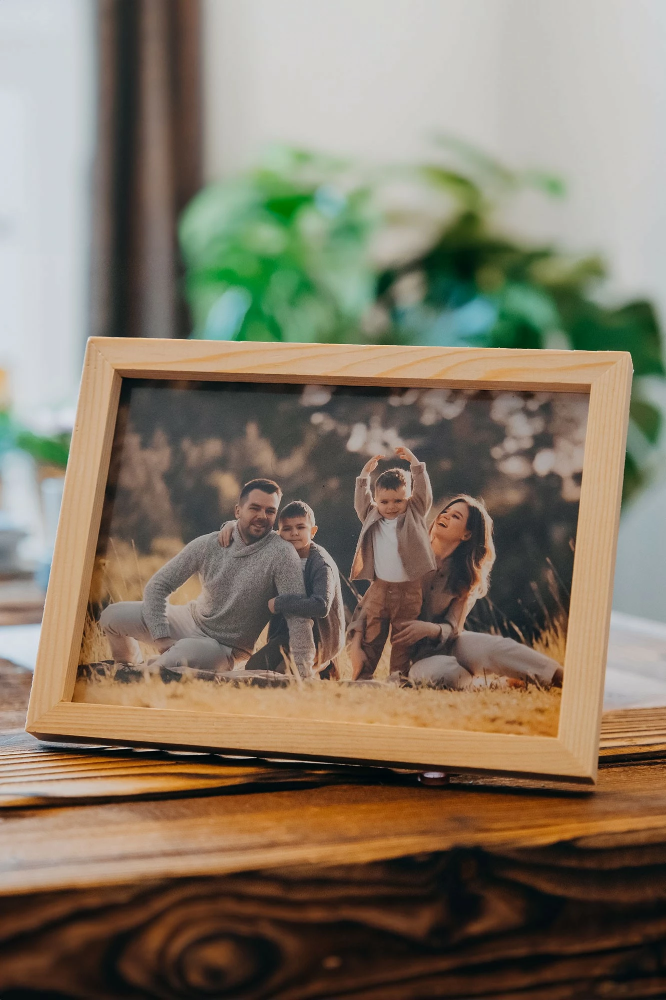 Kornizë druri për foto Aberto Design, DA1521 - 15x21cm