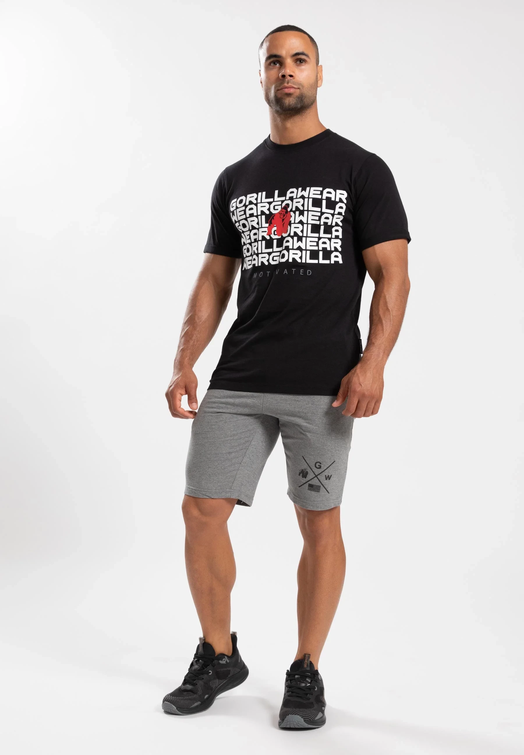 Bradley T-Shirt - Black [Madhësia: M]