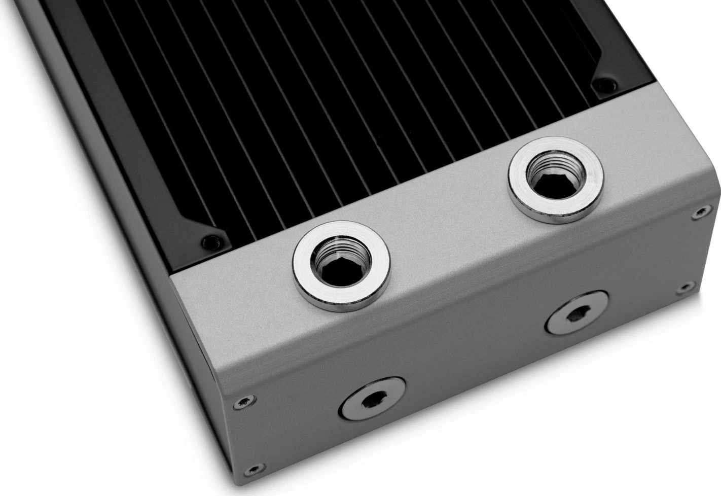 Radiator ftohje me ujë EK Water Blocks EK-Quantum Surface P360M X-Flow 44mm, 8x G1/4, për 3x120mm fanë, i zi