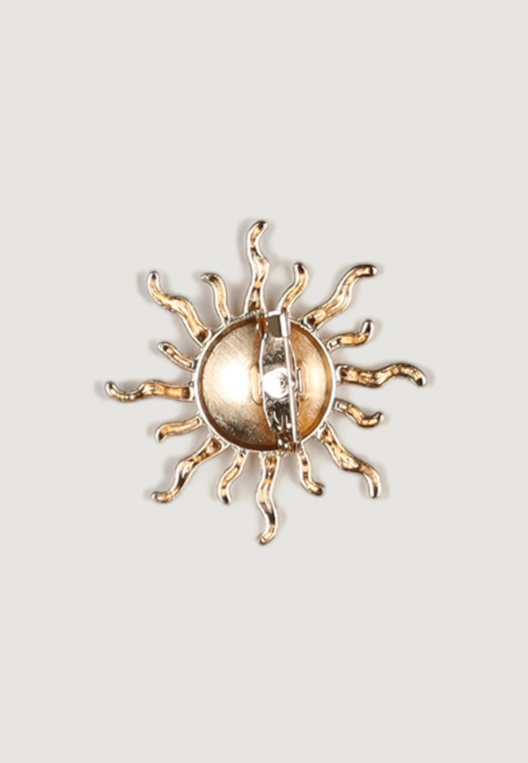 Spillë për femra I am Spille Sole, e artë