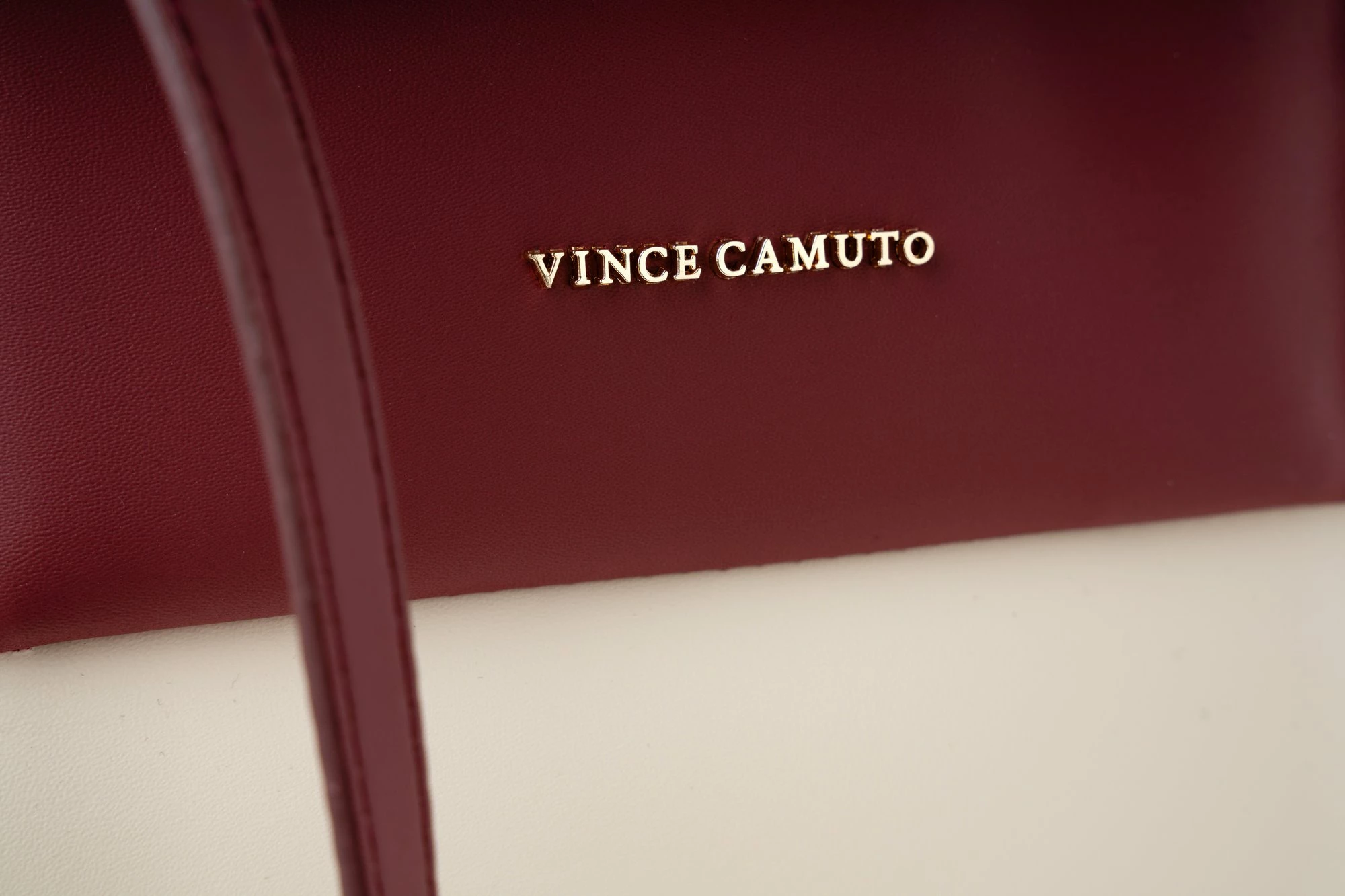 Tote bag, ngjyrë krem dhe e kuqe claret, Vince Camuto, Umbria