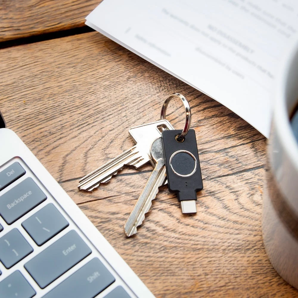 Çelësi i Sigurisë Yubico YubiKey BIO C, USB-type C, i zi