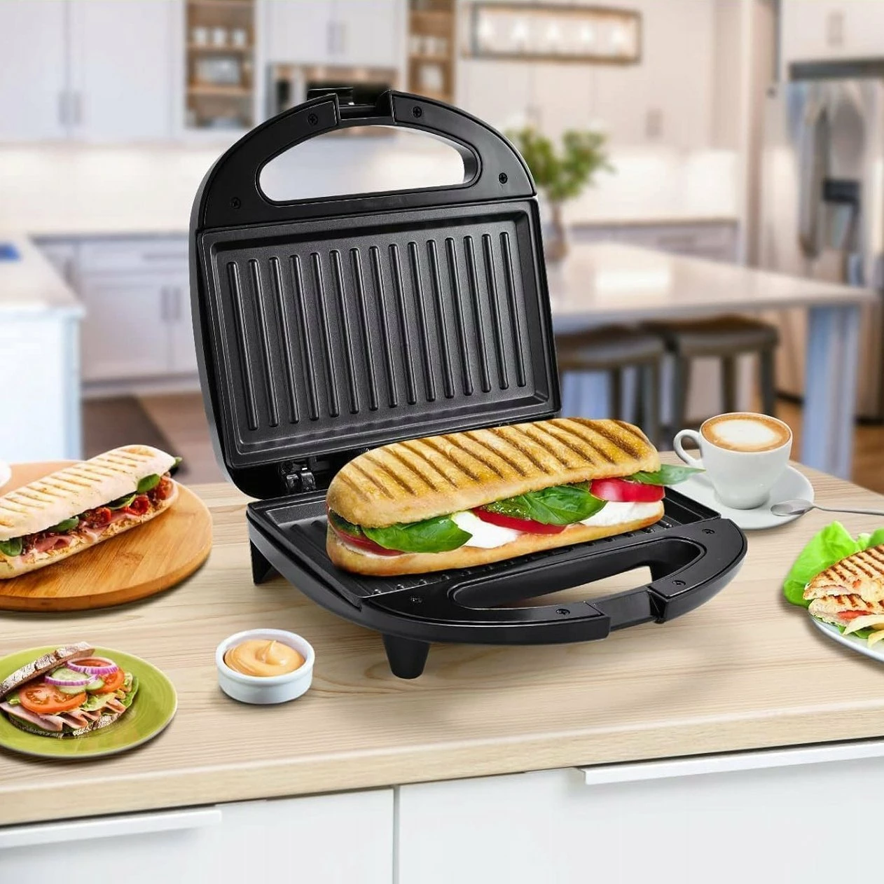 Toster grill LTC LXOK1 750W, 2-në-1, 2 feta, i zi