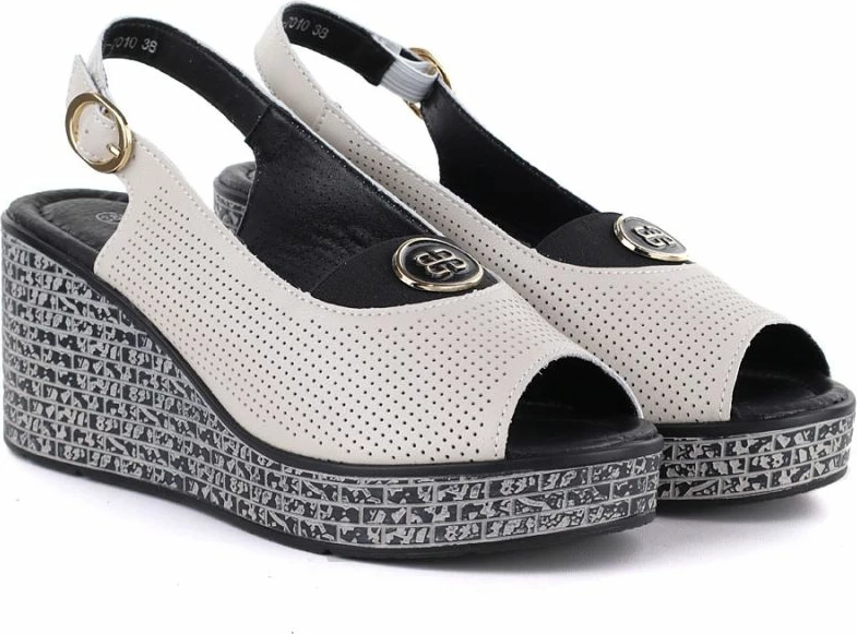 Sandale me platformë për femra S.Barski 7010, bezhë