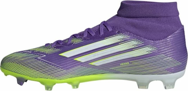 Atlete futbolli adidas për femra, vjollcë [Madhësia: 46 2/3]