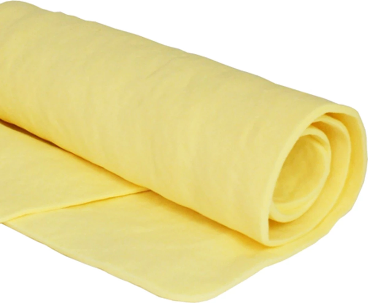 Lëkurë sintetike për tharje (Chamois) – 42x32 cm, paketim në tub Cwash-04