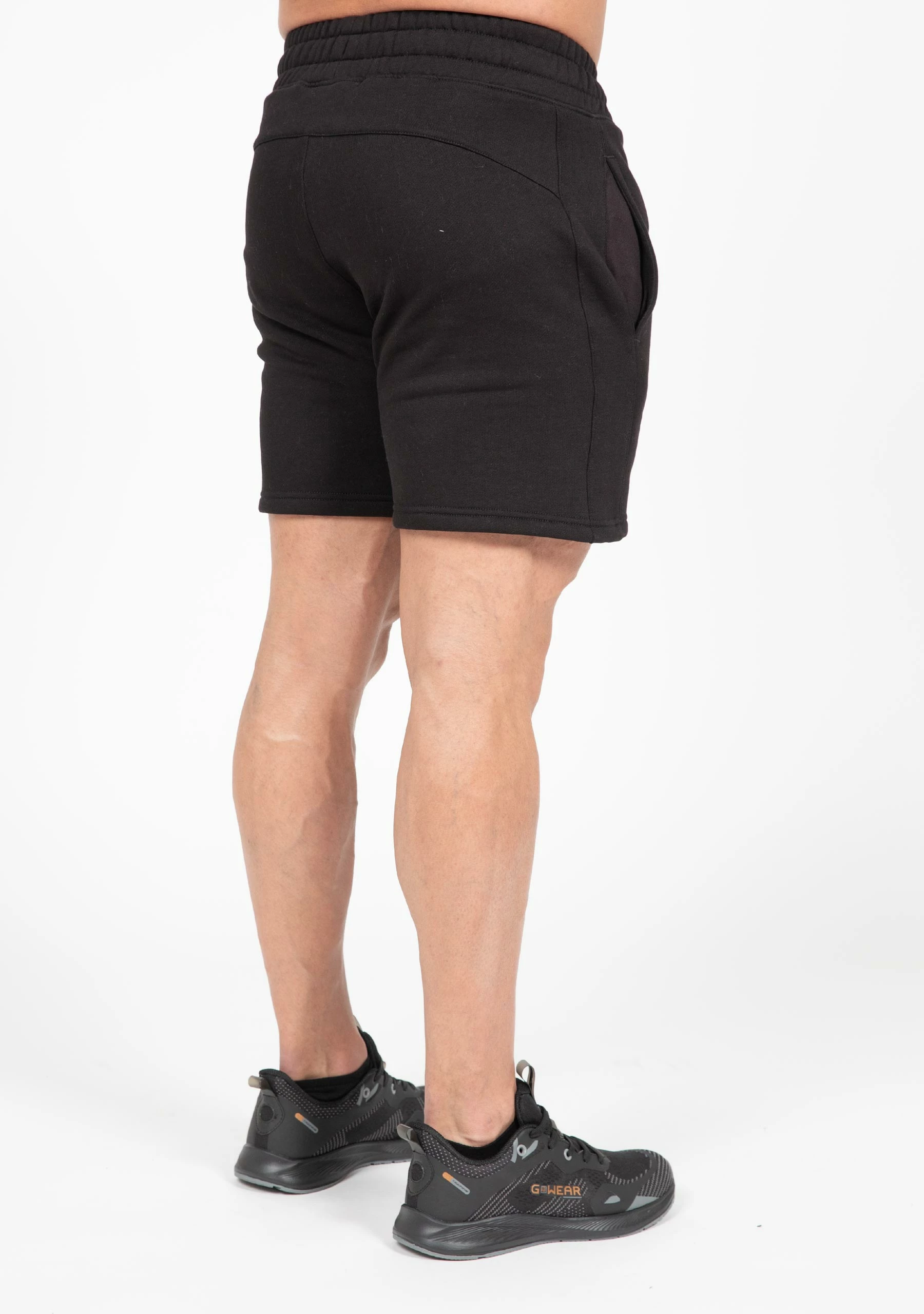 Pantallona të shkurtra sportive Leon - të zeza