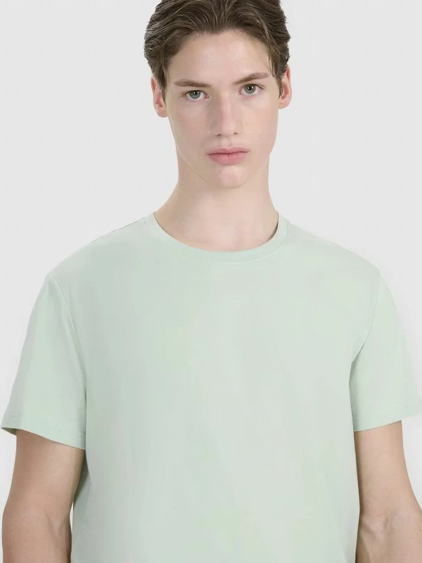 Maicë për meshkuj 4f