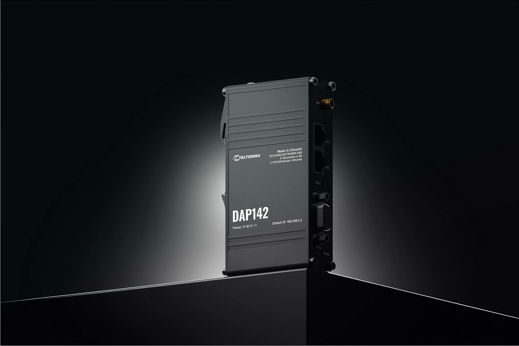 Pikë aksesi Wi‑Fi industrial Teltonika DAP142, 2.4GHz, 300Mbit/s, 2x LAN, PoE pasiv, e zezë