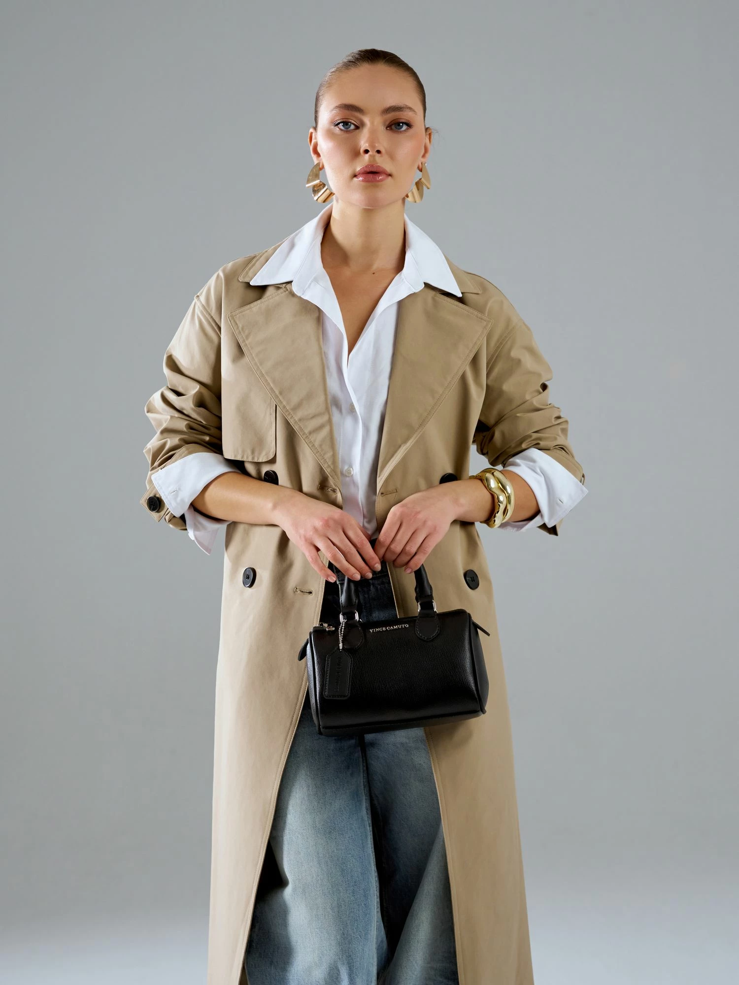 Çantë dore Vince Camuto Rimini, e zezë