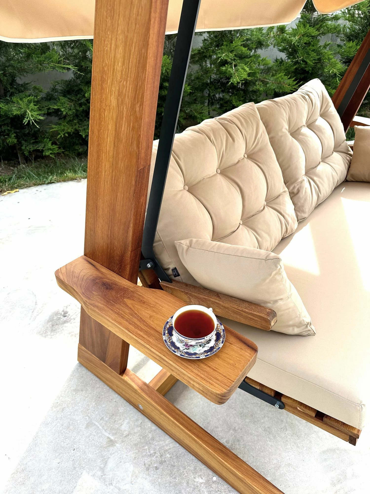 Karrige lëkundëse treshe për kopsht, ngjyrë bezhë, Skye Decor, Sia 2400