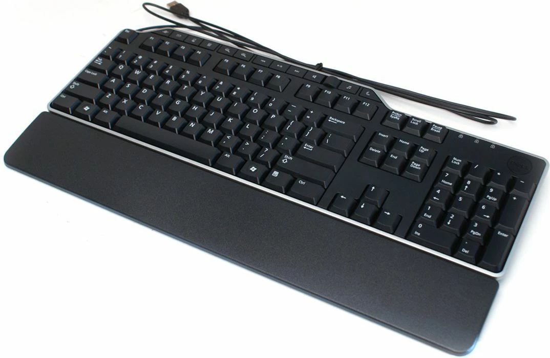 Tastierë Dell KB-522 580-17667, me kabllo, layout US, 104 taste, me numpad, me pushim dore, 2x USB 2.0, e zezë