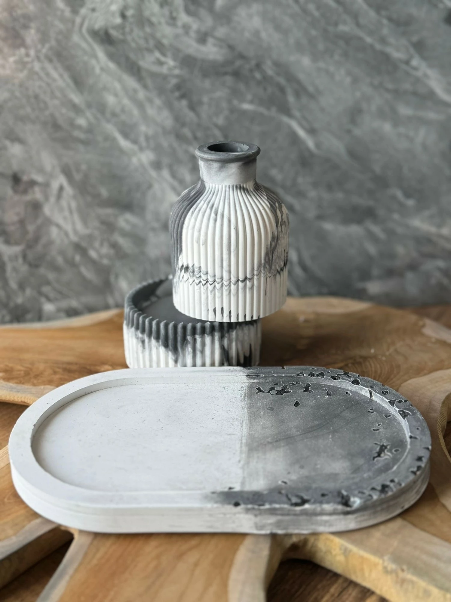 Set qirinjsh (3 copë), Evila Originals, Glamour Candle 11ST, gri dhe bardhë