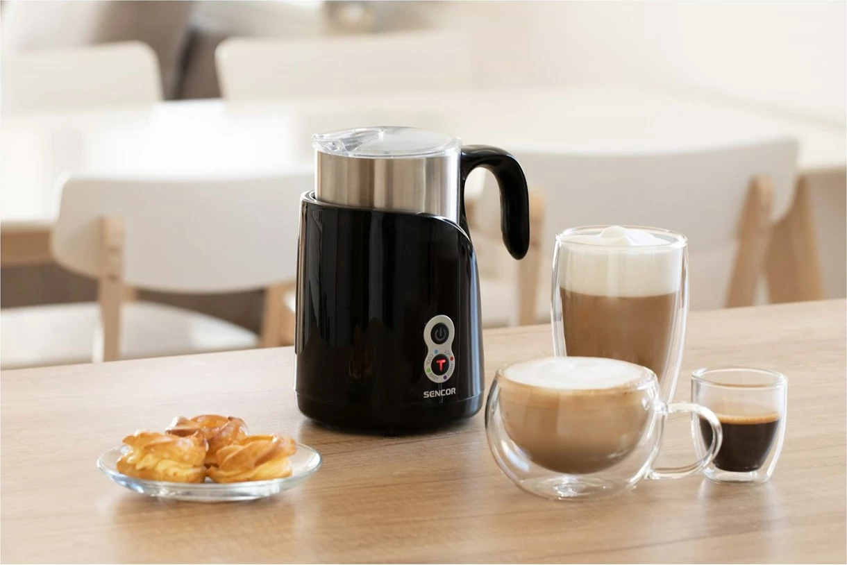 Vluese qumështi Sencor SMF 4000BK, 650 W, e zezë