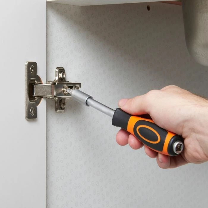 Set soketash dhe bitash VONHAUS 3515179 130 copë, portokalli/zi