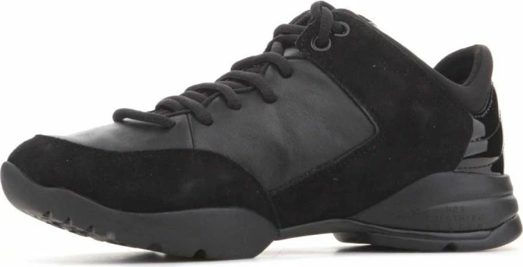 Këpucë femrash Geox, të zeza