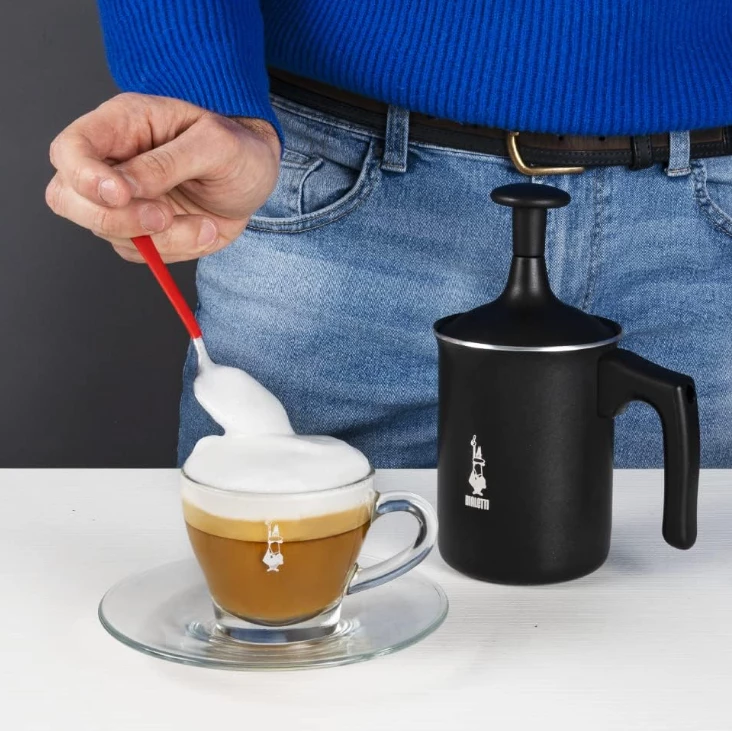 Shkumues qumështi Bialetti 00AGR395, 1L, i zi