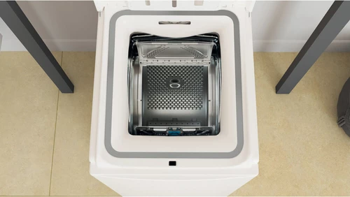 Makinë larëse Whirlpool TDLR 7231BS EU 7 kg 1200 RPM klasë energjie D e bardhë