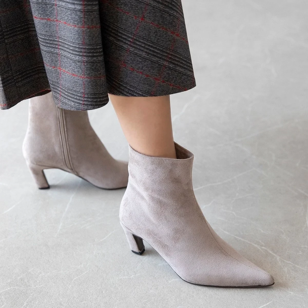 Mabel Beige