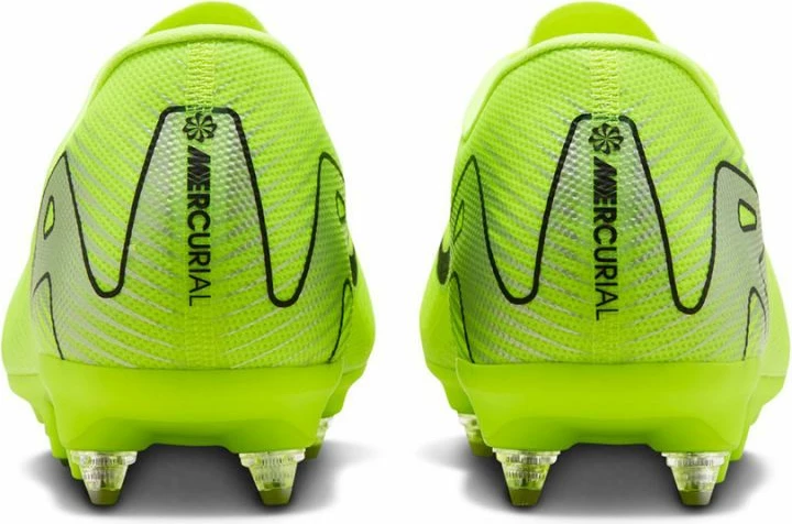 Atlete futbolli Nike për meshkuj, të verdha