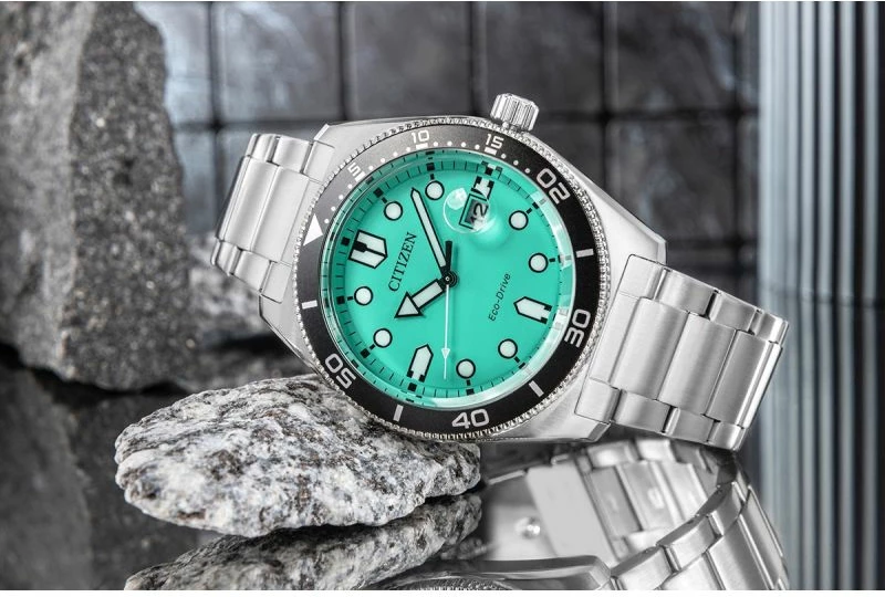 Orë dore për meshkuj CITIZEN Marine Sporty AW1760-81W, set me kuti