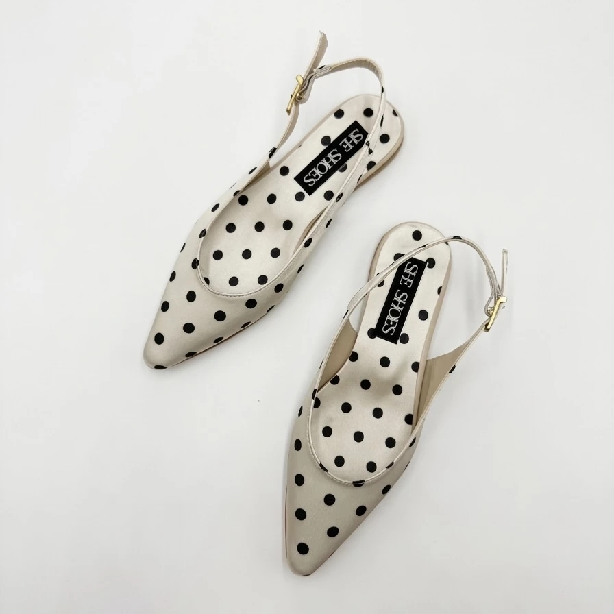 Lily Beige