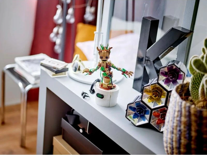 Lego lodër Super Heroes Dancing Groot