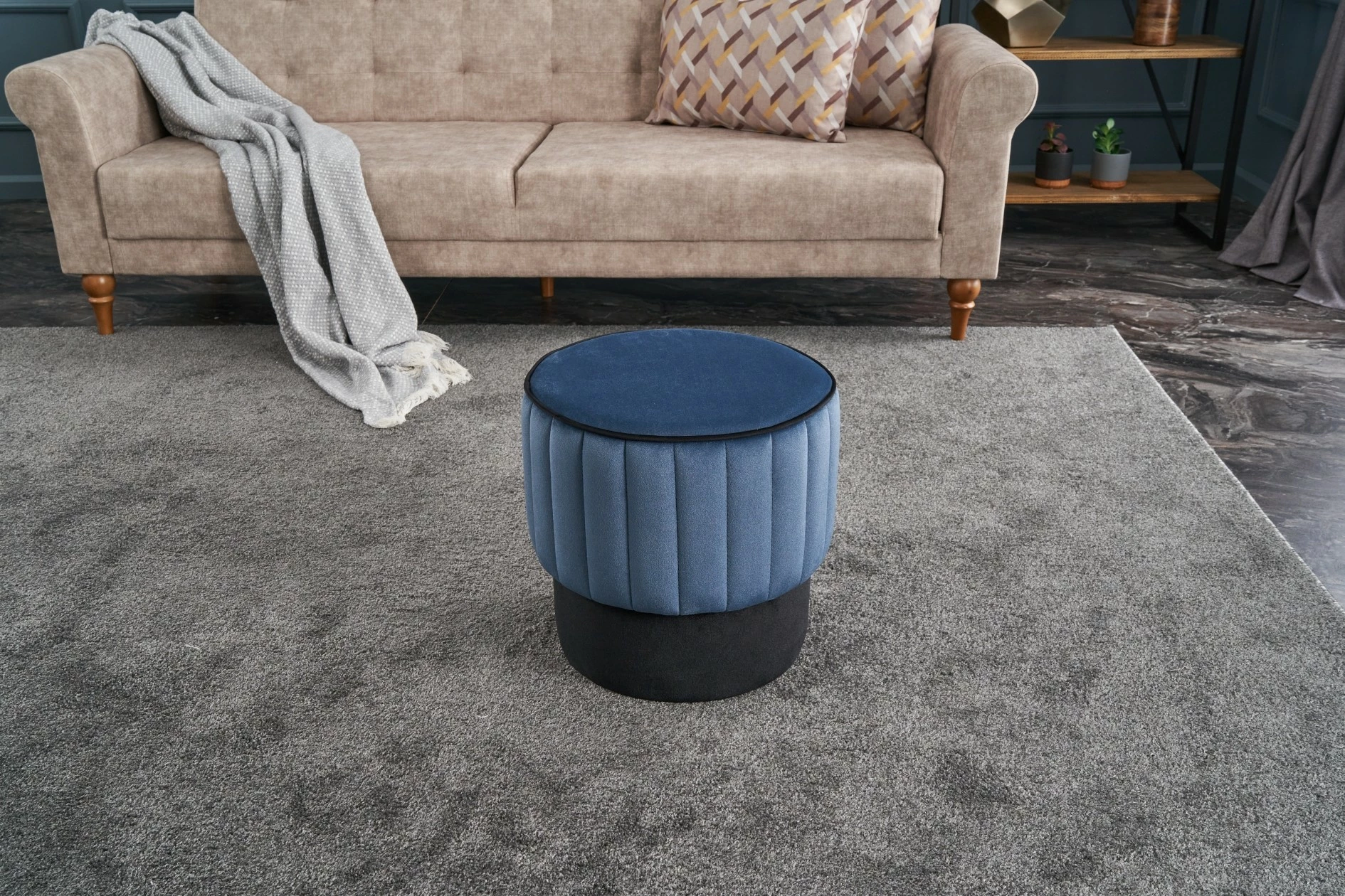 Puf Atelier del Sofa, kadife moderne, ngjyrë kaltër
