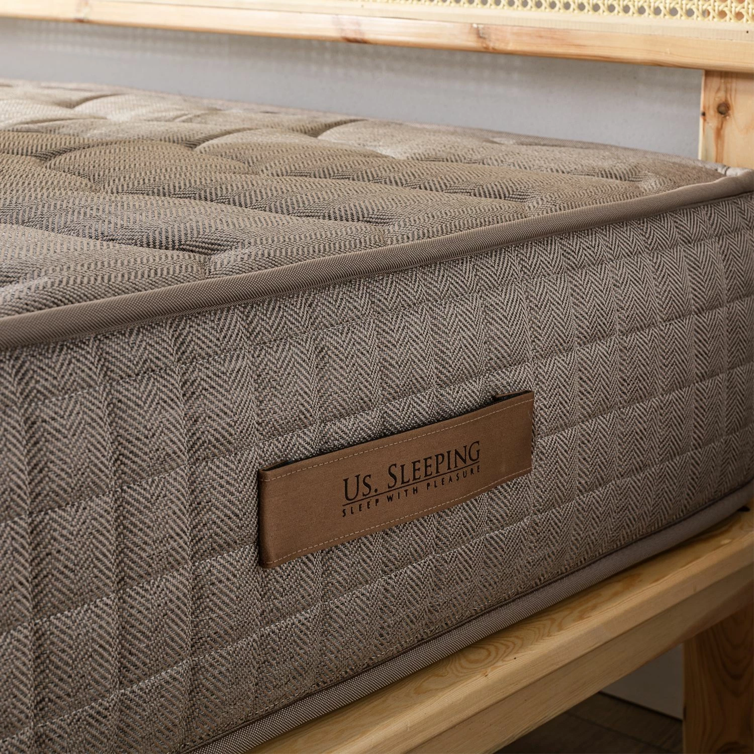 Dyshek Skye Decor, Exclusive Seri Saracens, 90x190