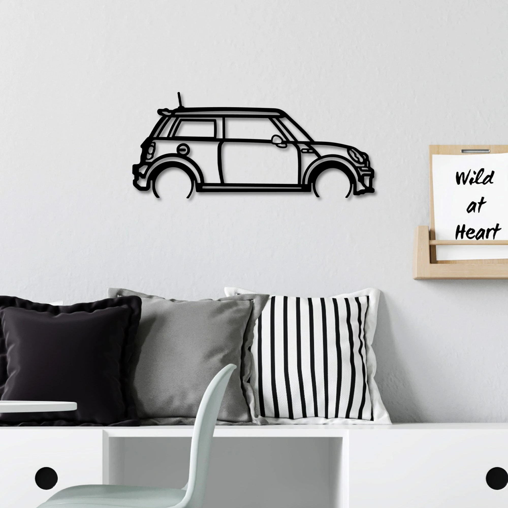 Aksesor dekorativ metalik për mur, Wallity, Mini Cooper, ngjyrë e zezë, 73x33cm