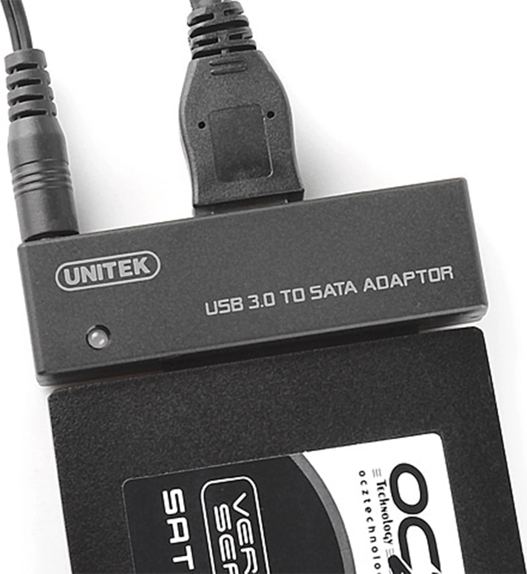 Adapter SATA III në USB 3.0 Unitek Y-1039 për HDD/SSD 2.5\"/3.5\", i zi