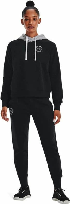 Duks pa zinxhir Under Armour për femra, ngjyrë e zezë [Madhësia: M]