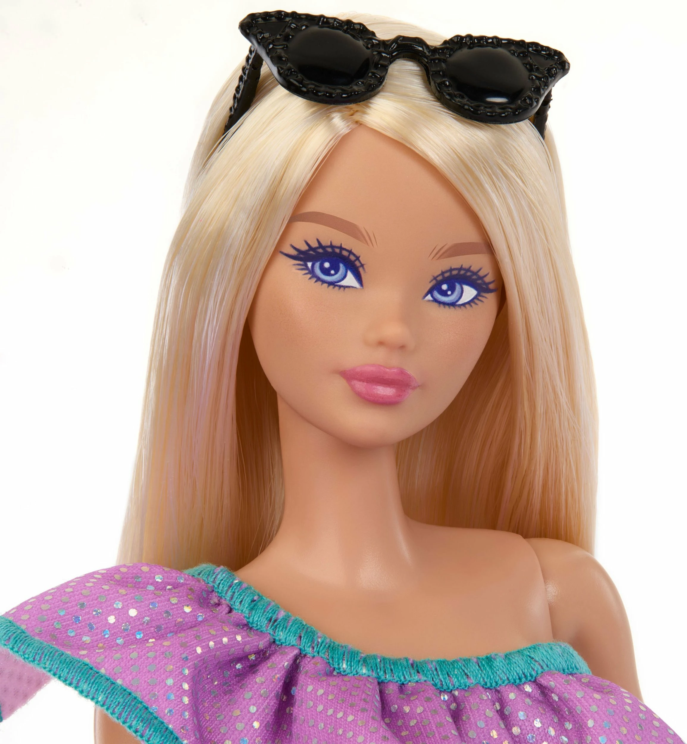 Kukull Barbie Mattel HYT61 me sete veshjesh dhe aksesorë, vjollcë