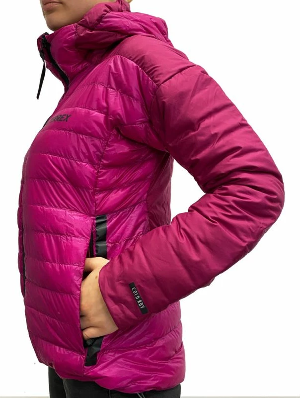 Jakne adidas femra, vjollcë