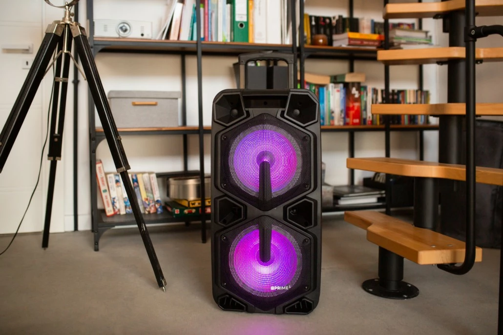 Altaparlant karaoke PRIME3 APA20 me Bluetooth, 8000W, mikrofon wireless, i zi