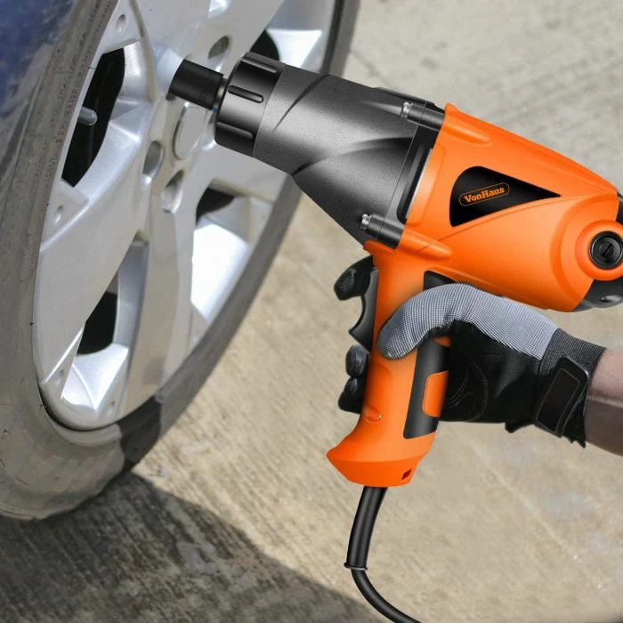 Çelës me goditje 230V VonHaus 3500185 450Nm me set 4 koka 17/19/21/22mm me valixhe, portokalli/zi