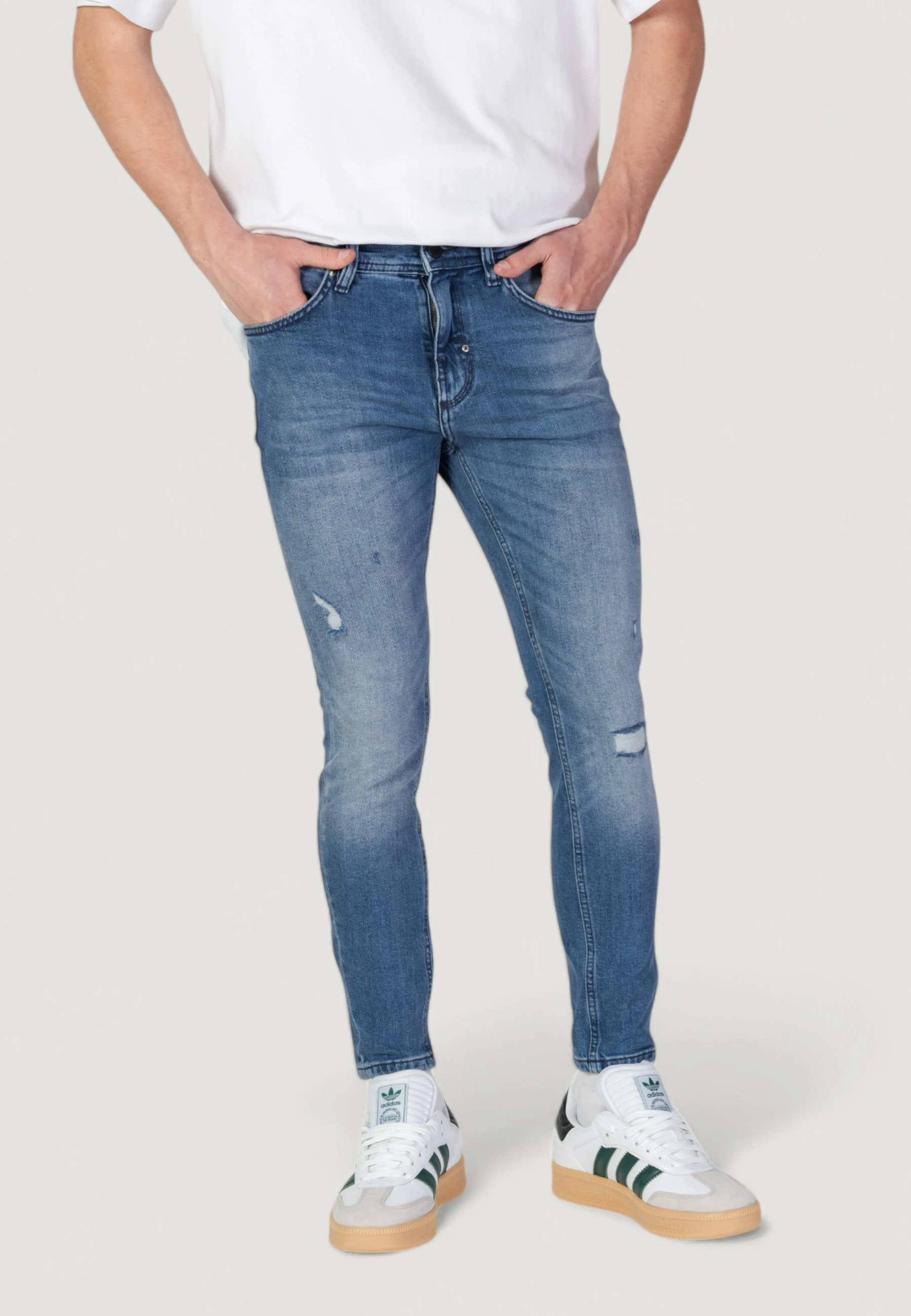 Xhinse për meshkuj Antony Morato KARL Cropped Fit MMDT00272-FA750587, denim [Madhësia: W30]