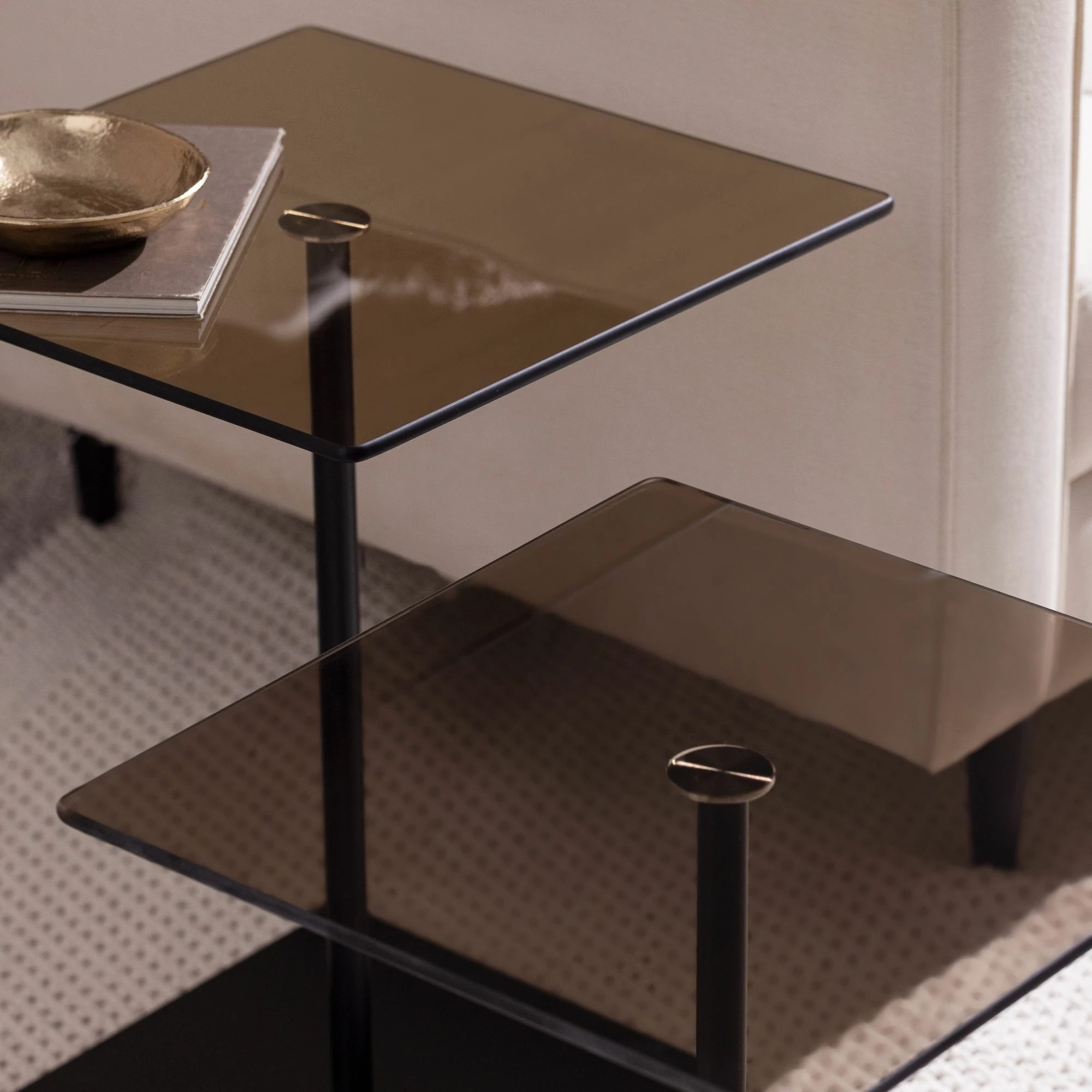 Set tavolinash kafeje Skye Decor, elegante 2 copë, e zezë, bronzi