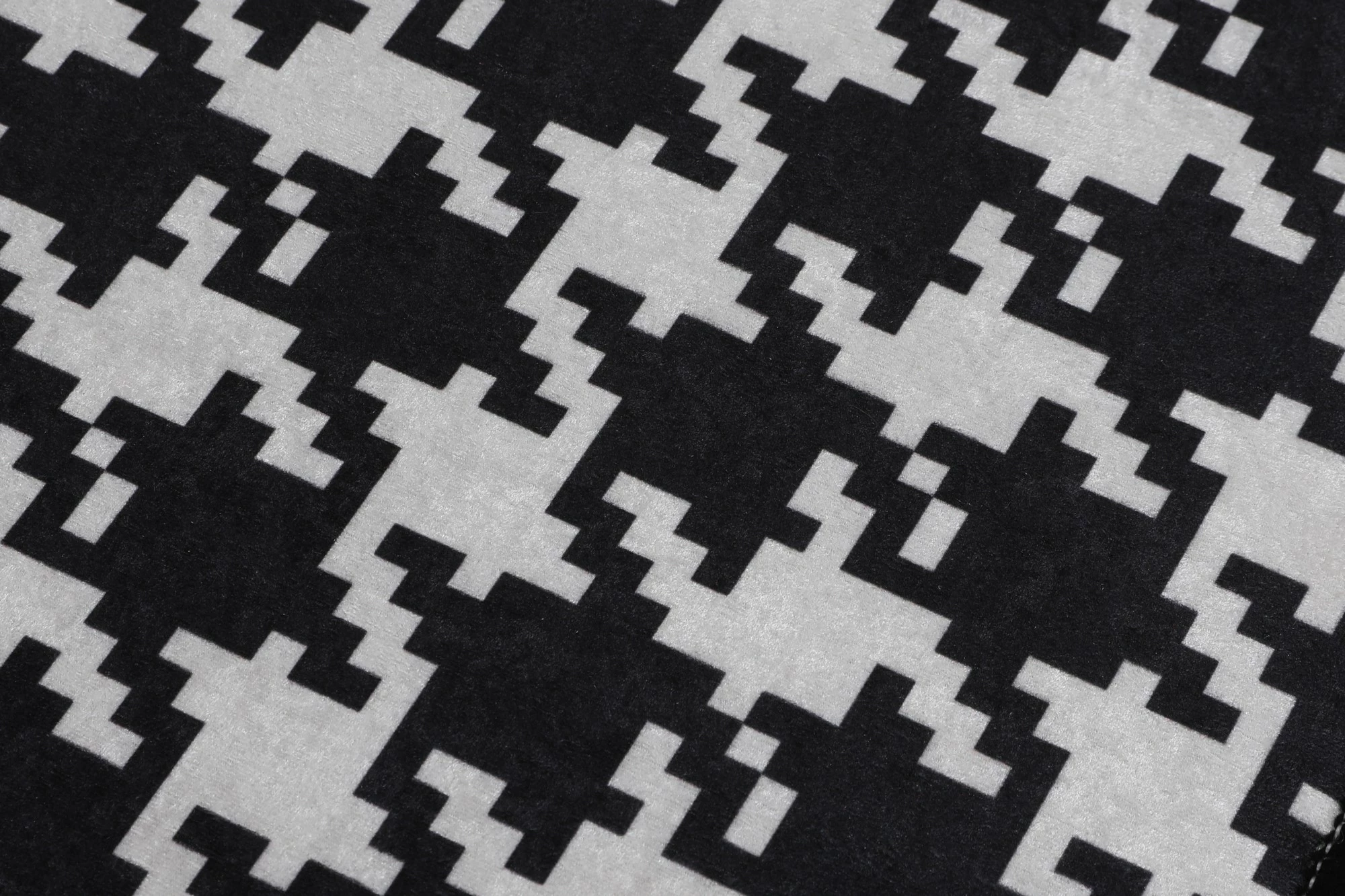 Tapet për banjo Mijölnir, Kazayagi DJT, shumëngjyrësh, 40x60cm