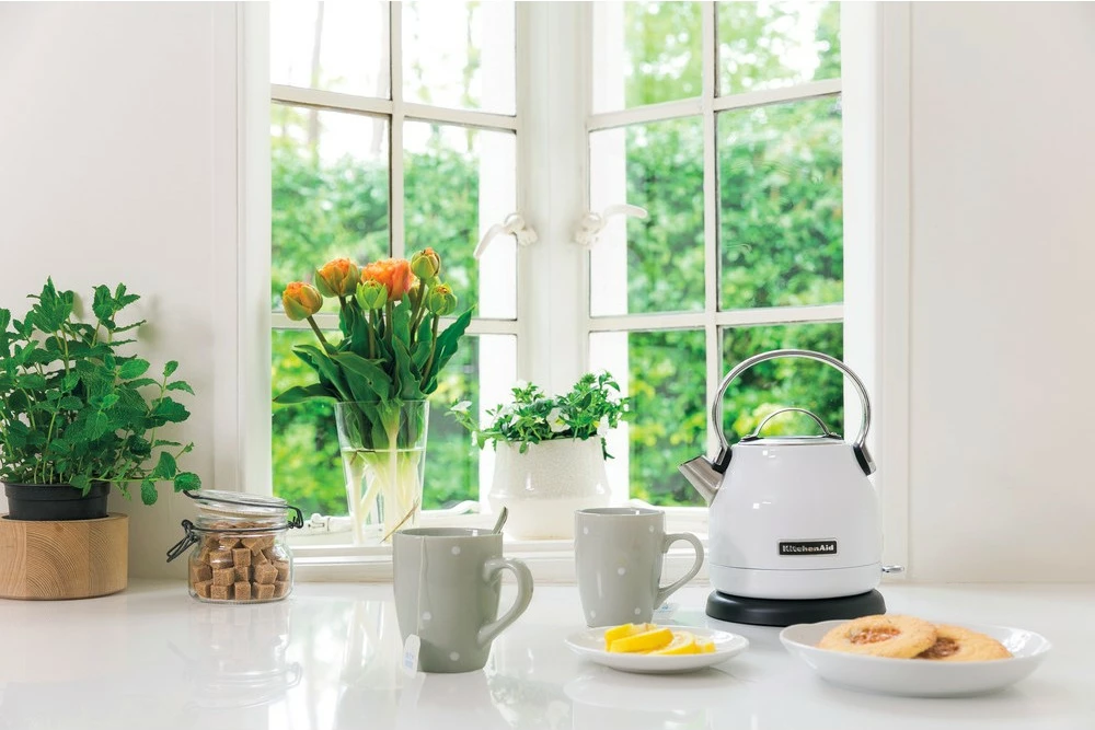 Ibrik elektrik KitchenAid 5KEK1222EWH, 1.25L, 2200W, i bardhë