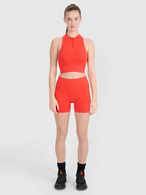 Hellonke të shkurtra për femra 4F, të zeza