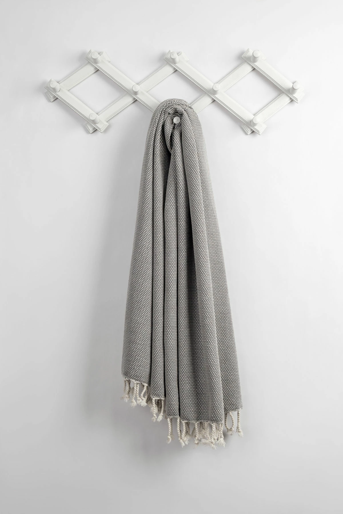 Peshqir plazhi Fouta, ngjyrë gri, Mijolnir, Likya