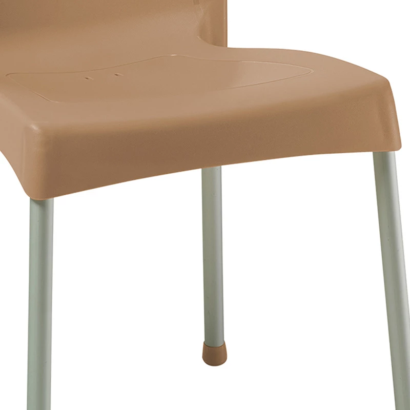 Karrige Crafted PP ngjyrë kapuçino - këmbë alumini