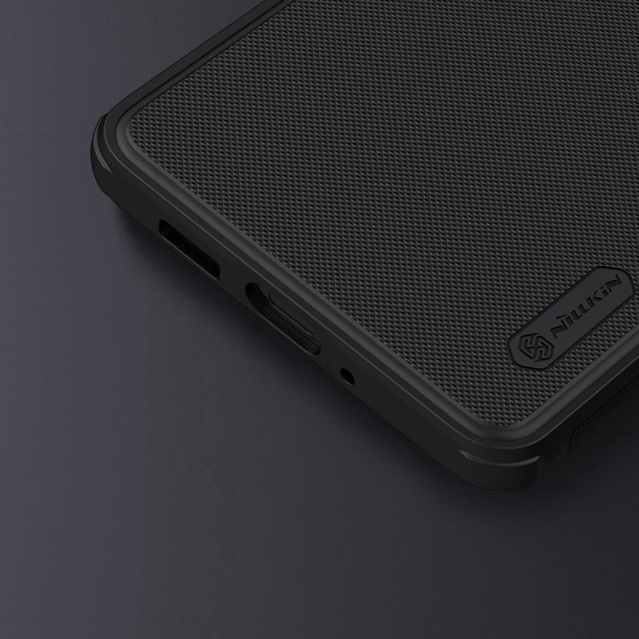 Mbështjellës Nillkin Super Frosted Shield Pro Magnetic për iPhone 14 Plus, MagSafe, i zi