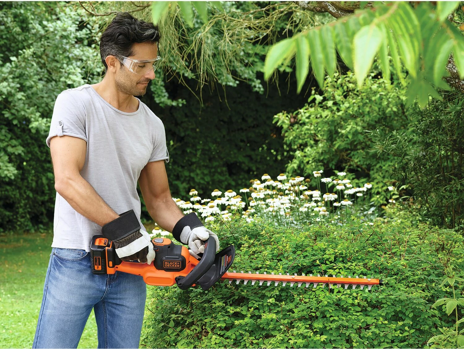 Prerëse gardhi me bateri Black&Decker GTC365525PC 36V 1x2.5Ah teh 55 cm, set me bateri dhe karikues