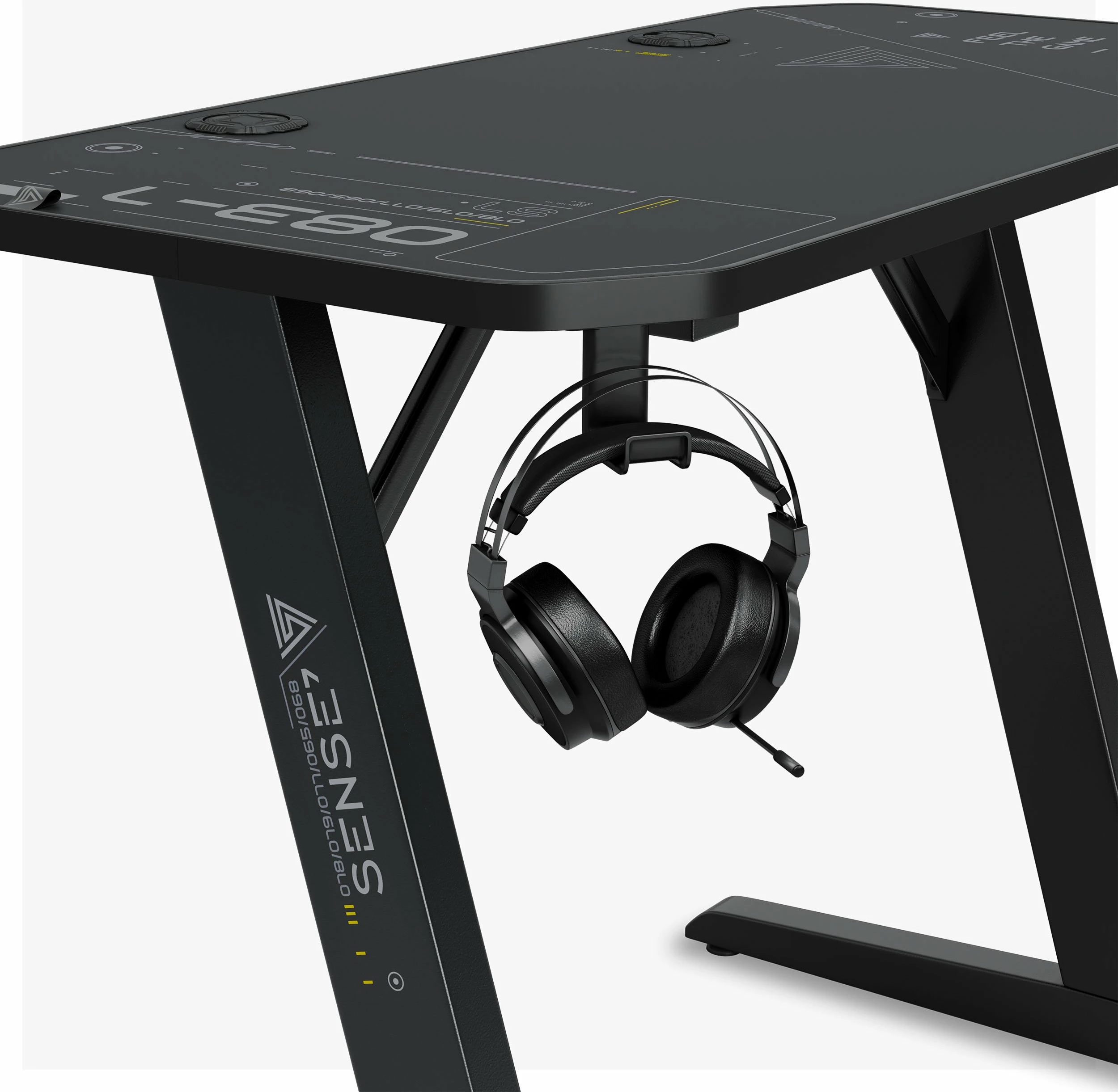 Biurko gaming SENSE7 Nomad Cybernetic 100×50 cm, me mbajtëse kufjesh/filxhani dhe menaxhim kabllosh, e zezë