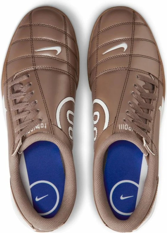 Atlete futbolli Nike Total 90 IC [Madhësia: 42.5]