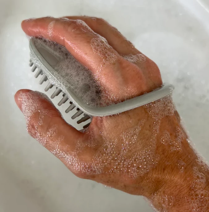 Furçë silikoni Kokoso Baby Bath Brush